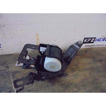 Gurtrolle Mitte 2.Reihe Mazda 5 CR 2.0D 1998ccm 81kW RF