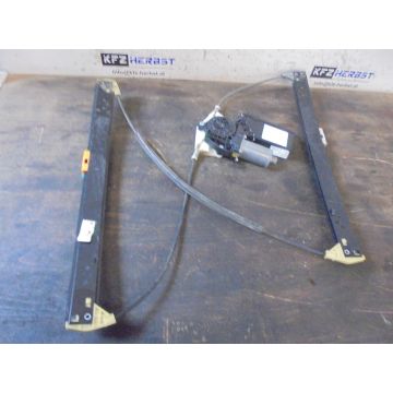 Fensterheber elektrisch Rechts Vorne Porsche Cayenne 955 7L0959702 S 4.8 V8 4806ccm 283kW M48.01