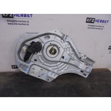 Fensterheber elektrisch Links Vorne Hyundai Tucson 824702E010 2.0 CRDi 4x4 1991ccm 83kW D4EA