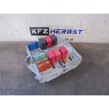 Sicherungskasten Fiat Punto 188 46835589 1.2 60 1242ccm 44kW 188A4.000