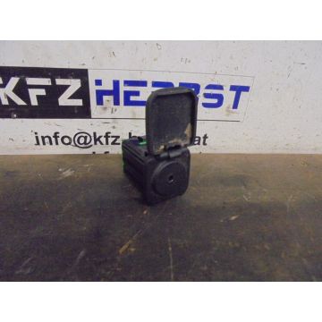 Radiobedienung Mazda 2 DE DR6166DFX 5722 1.3 1349ccm 55kW ZJ