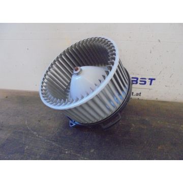 Heizungsgebläsemotor Mazda 5 CR 8940000270 2.0D 1998ccm 81kW RF