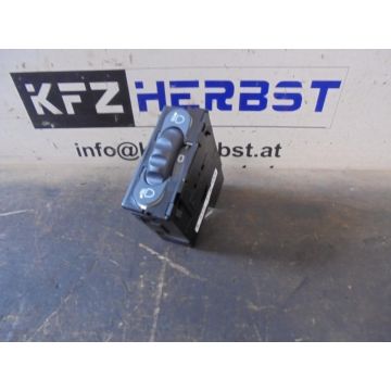 Leuchtweitenregulierung Renault Clio III 8200379685 1.2 16V 1149ccm 55kW D4F740