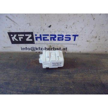 Innenraumsteuergerät Suzuki SX4 3719062J10 1.9DDis 1910ccm 88kW D19AA