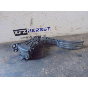 Gaspedalpotentiometer Dacia Duster 820036506D 1.5dCi 1461ccm 81kW K9K898