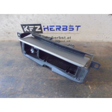 Dekorleiste Leiste Blende Ford S-Max Aschenbecher 1138790A 2.0TDCi 1997ccm 103kW QXWA QXWB QXWC