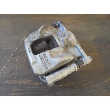 Bremssattel Links Vorne Mercedes B-Klasse W246 24637 B200CDi 2143ccm 100kW 651930