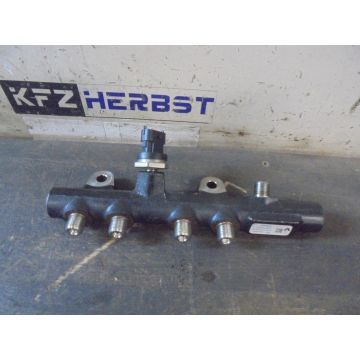 Rail Nissan NV200 175215346R 1.5dci 1461ccm 66kW K9K608