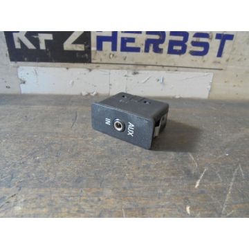 Radiobedienung BMW 1 E87 AUX Anschluss 6930561 116i 1599ccm 89kW N43B16A