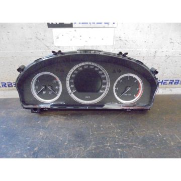 Kombiinstrument Tacho Mercedes C-Klasse W204 2049006900 C200CDi 2143ccm 100kW 651913