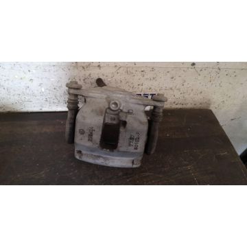 Bremssattel Links Vorne Mercedes C-Klasse W205 2054210581 C180d 1598ccm 85kW 626951