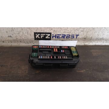 Sicherungskasten BMW 3 F30 F31 8224879 318d 1995ccm 105kW N47D20C