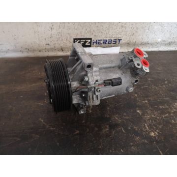 Klimakompressor Nissan Pulsar C13 926003ZL1A 1.2 1197ccm 85kW HRA2DDT
