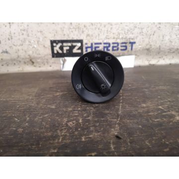 Lichtschalter ohne Nebelscheinwerfer Skoda Fabia II 5J 3B0941531B 1.4 1369ccm 63kW BXW