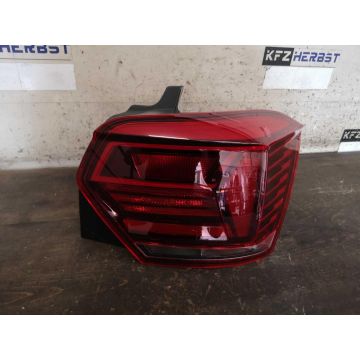 Heckleuchte Rücklicht Rechts VW Polo AW 2G0945112B 1.0 999ccm 48kW CHYC