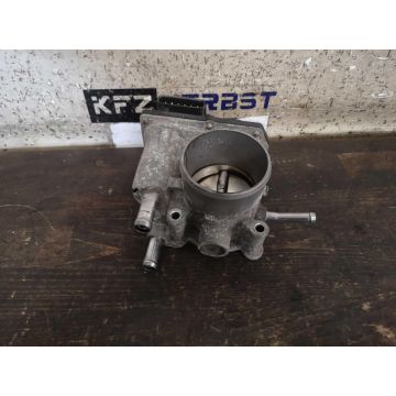 Drosselklappe Hyundai ix35 351002B300 1.6GDi 1591ccm 99kW G4FD