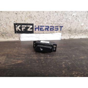 Schalter Sitzheizung Hyundai i40 39R2001000 1.7CRDi 1685ccm 100kW D4FD