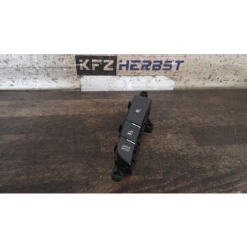 Schalter Sitzheizung Hyundai i30 III PDE 3C82F11000 1.0T-GDi 998ccm 88kW G3LE