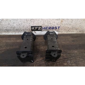 Halter Toyota Yaris XP21 52102K0010 1.5 VVTi Hybrid 1490ccm 68kW M15A-FXE