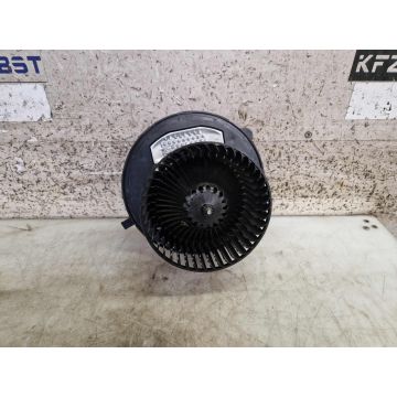 Heizungsgebläsemotor Skoda Octavia IV NX 5WB819015 1.5TSI 1498ccm 110kW DXDB