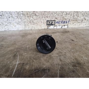 Lichtschalter mit Nebelscheinwerfer Skoda Fabia II 5J 1U0941531DE 1.2TFSi 1197ccm 63kW CBZA