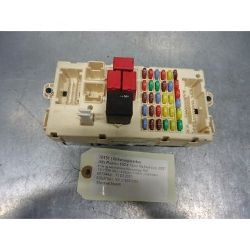 Sicherungskasten Alfa Romeo 159 50507093 1.9 JTDM 16V 1910ccm 110kW 939A2000