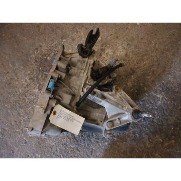 Getriebe Manuell Renault Clio III JH3128 1.2 16V 1149ccm 55kW D4F740