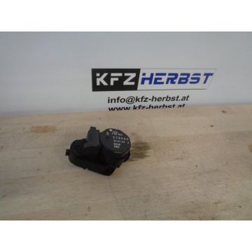 Stellmotor Heizung BMW 5 E60 69303019 530d 2993ccm 150kW 306D2 M57